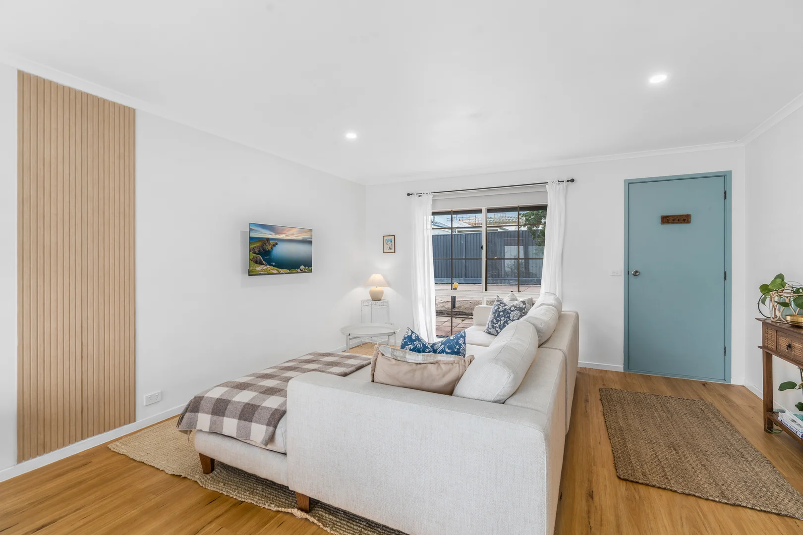 2/145 Newcombe Street - Image 5