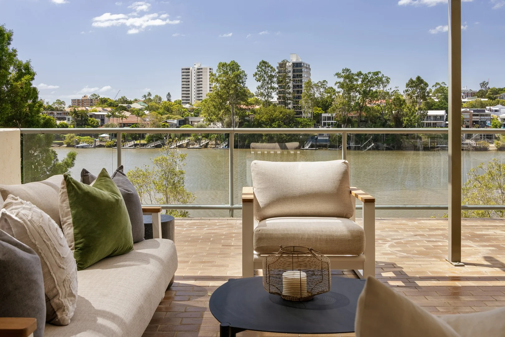 2/164 Macquarie Street (1/20)