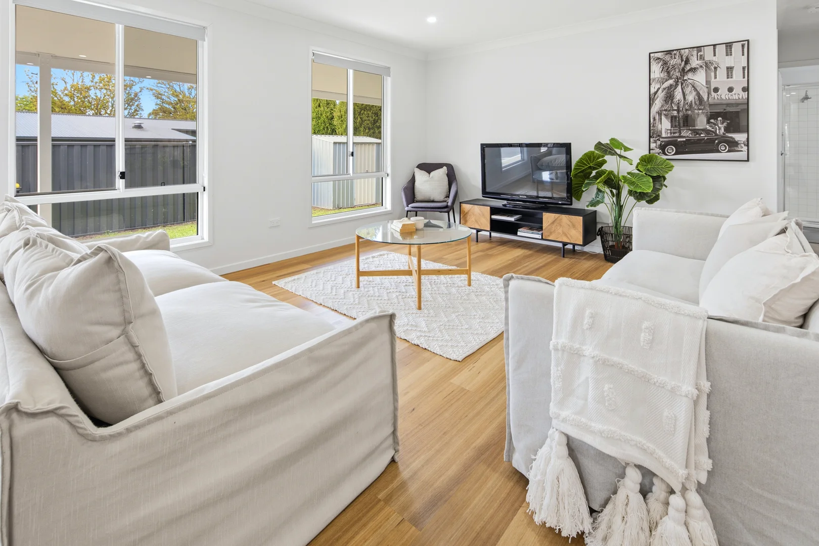 2/168 Westbury Road - Image 2
