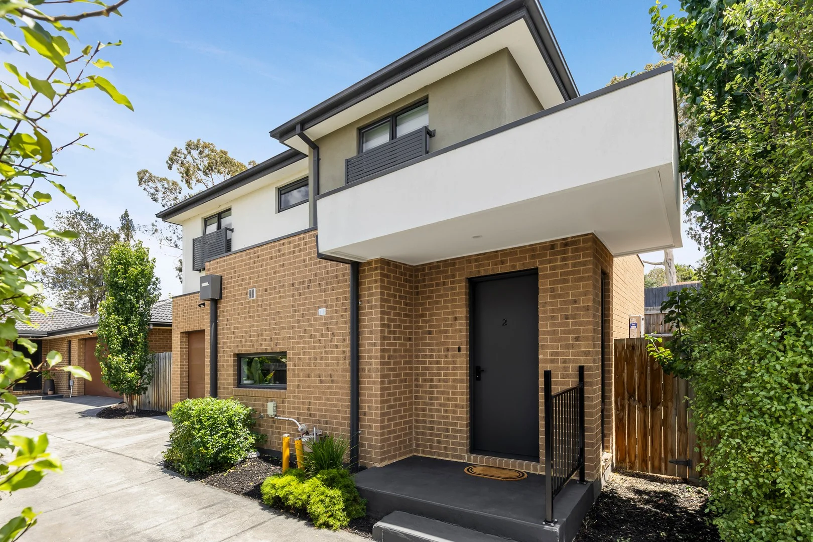 2/18 Avoca Street (1/1)