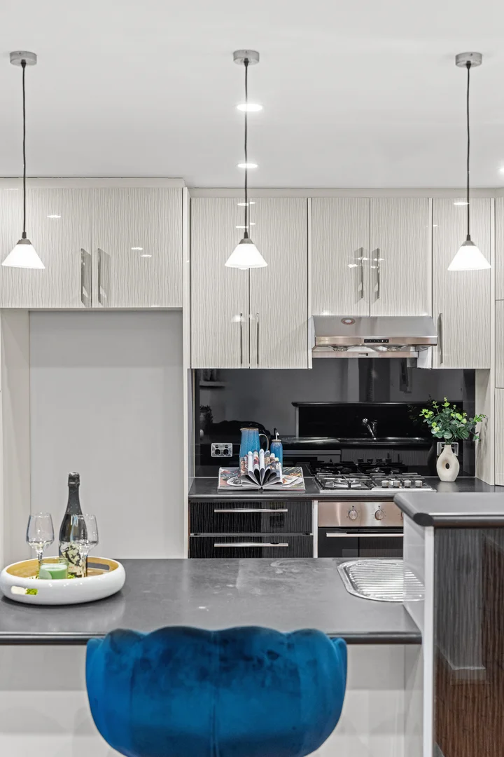 2/18 Peter Street - Image 5