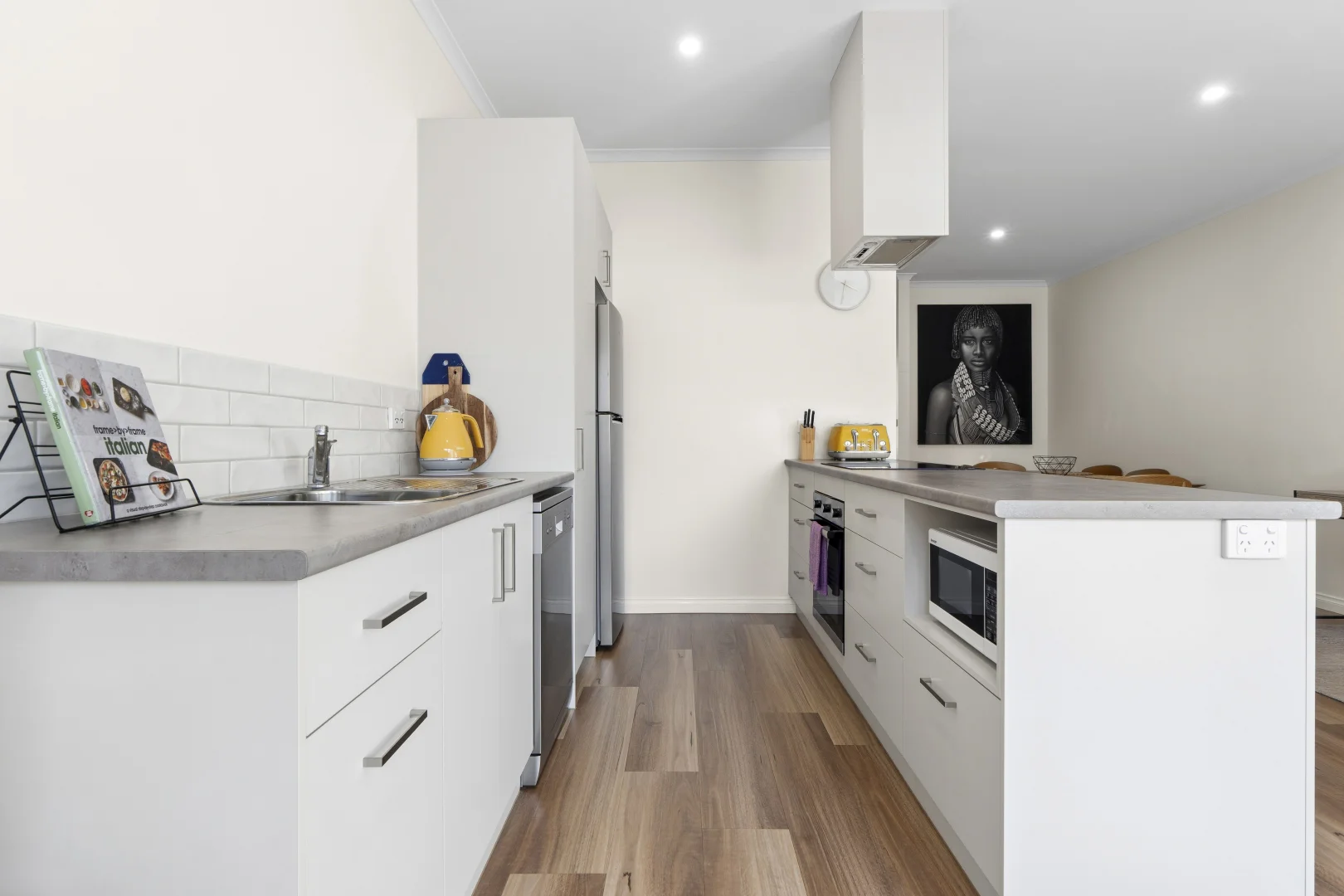 2/19 Market Street - Image 5