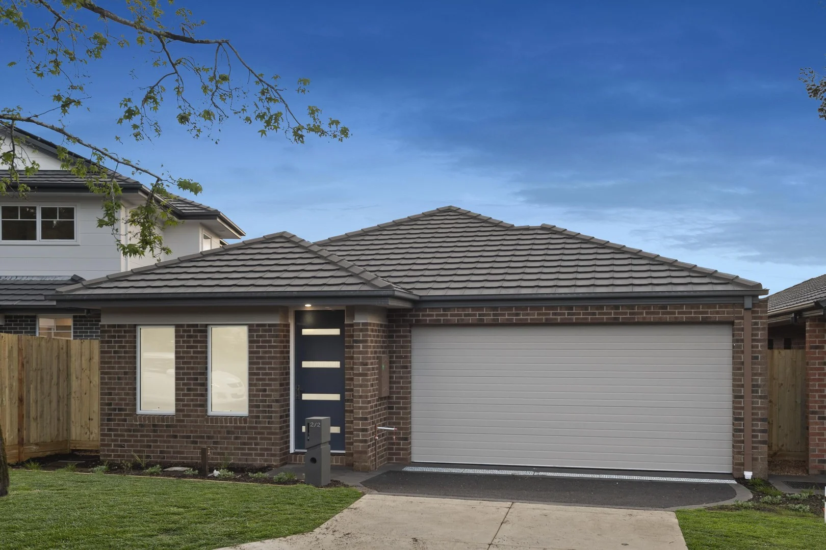 2/2 Charles Street (1/1)
