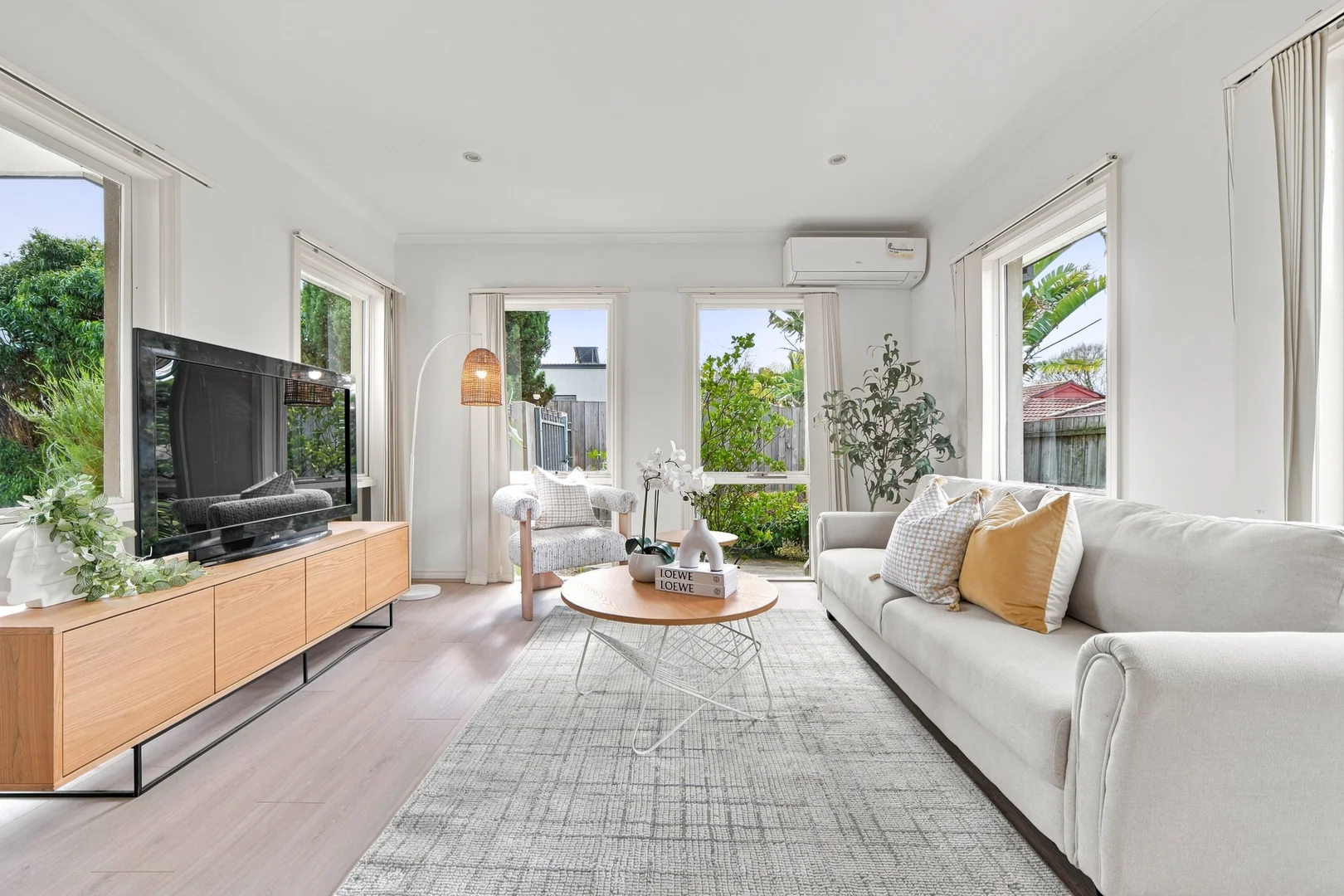 2/23 Hakea Street - Image 2