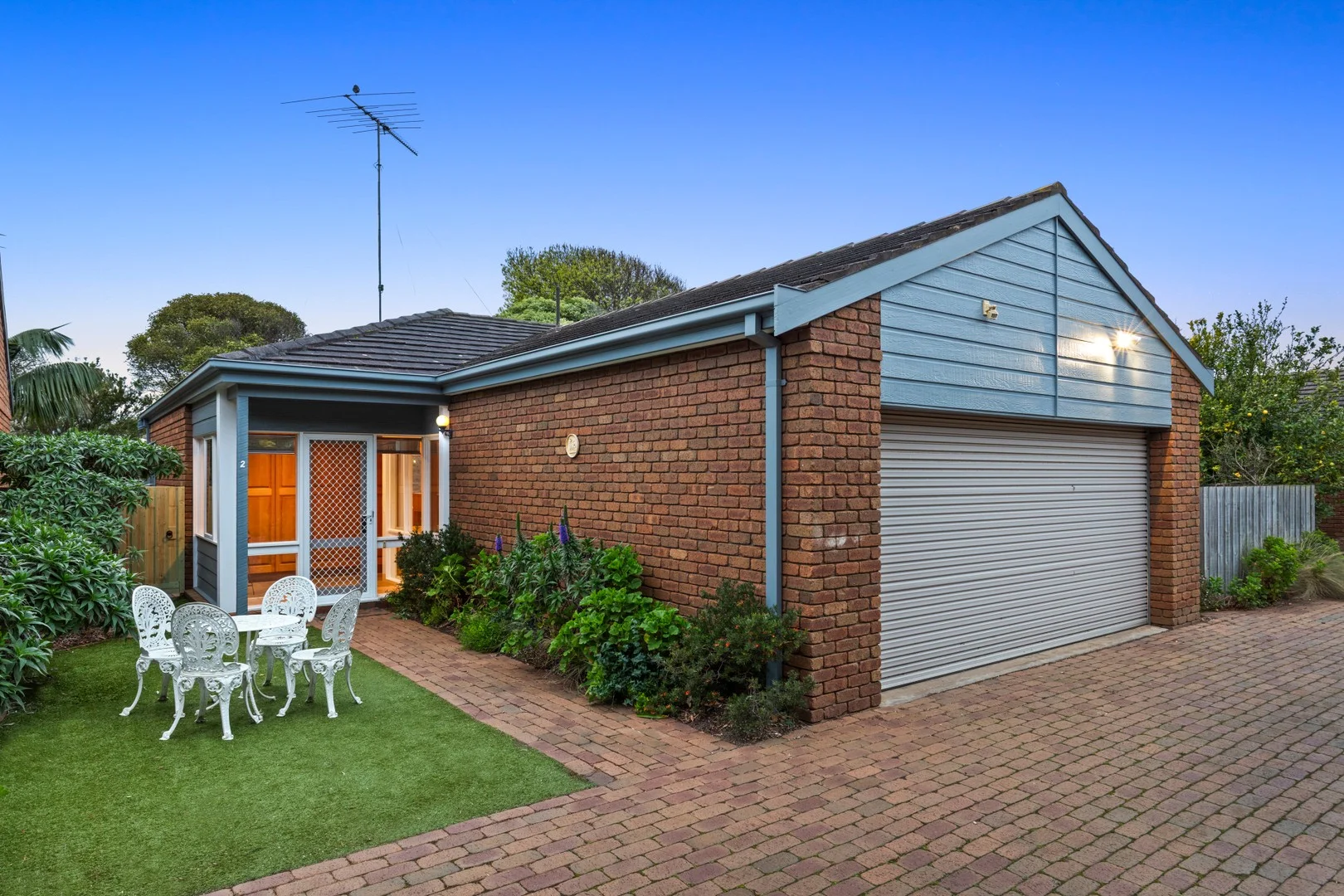 2/26 Grove Road - Image 2