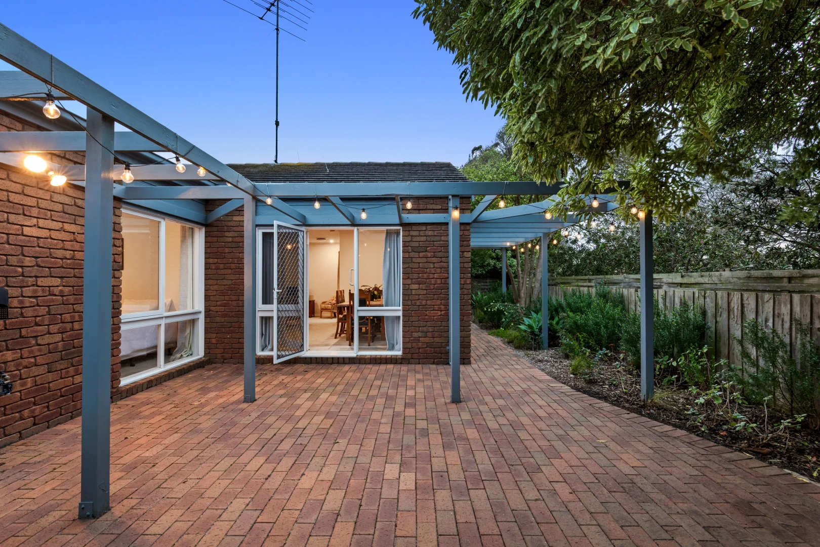 2/26 Grove Road - Image 3