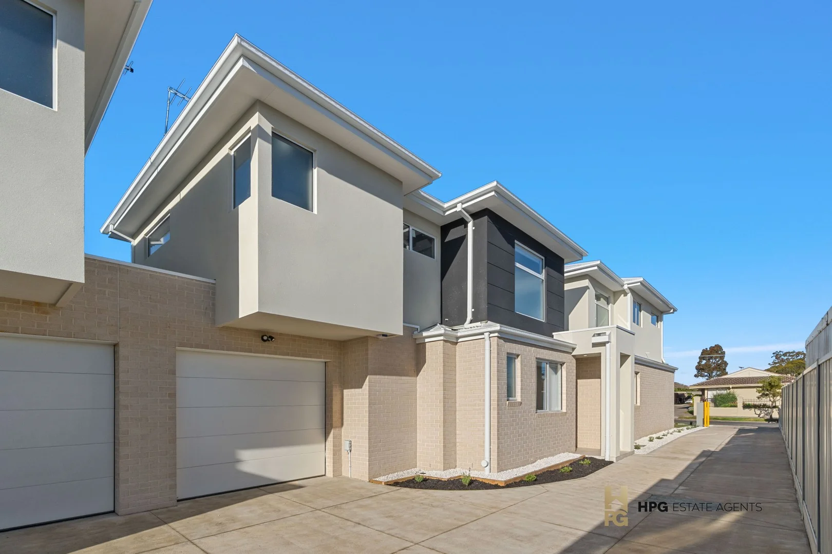 2/29 Eumarella Street (1/1)
