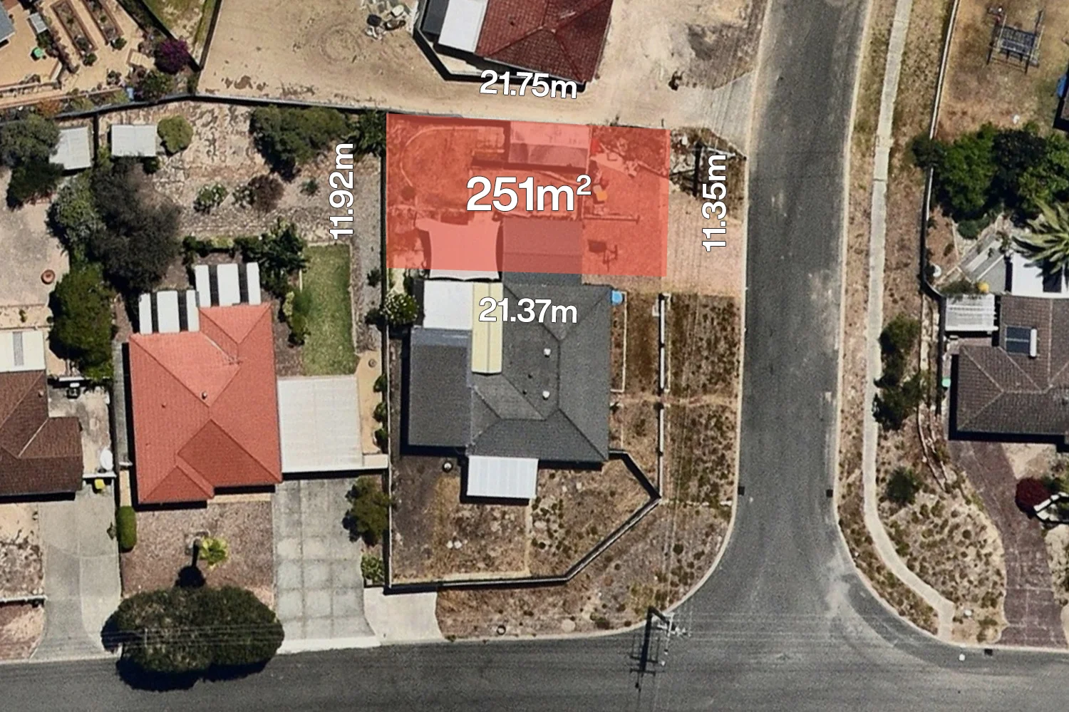 2/30 Ashburton Drive (1/1)