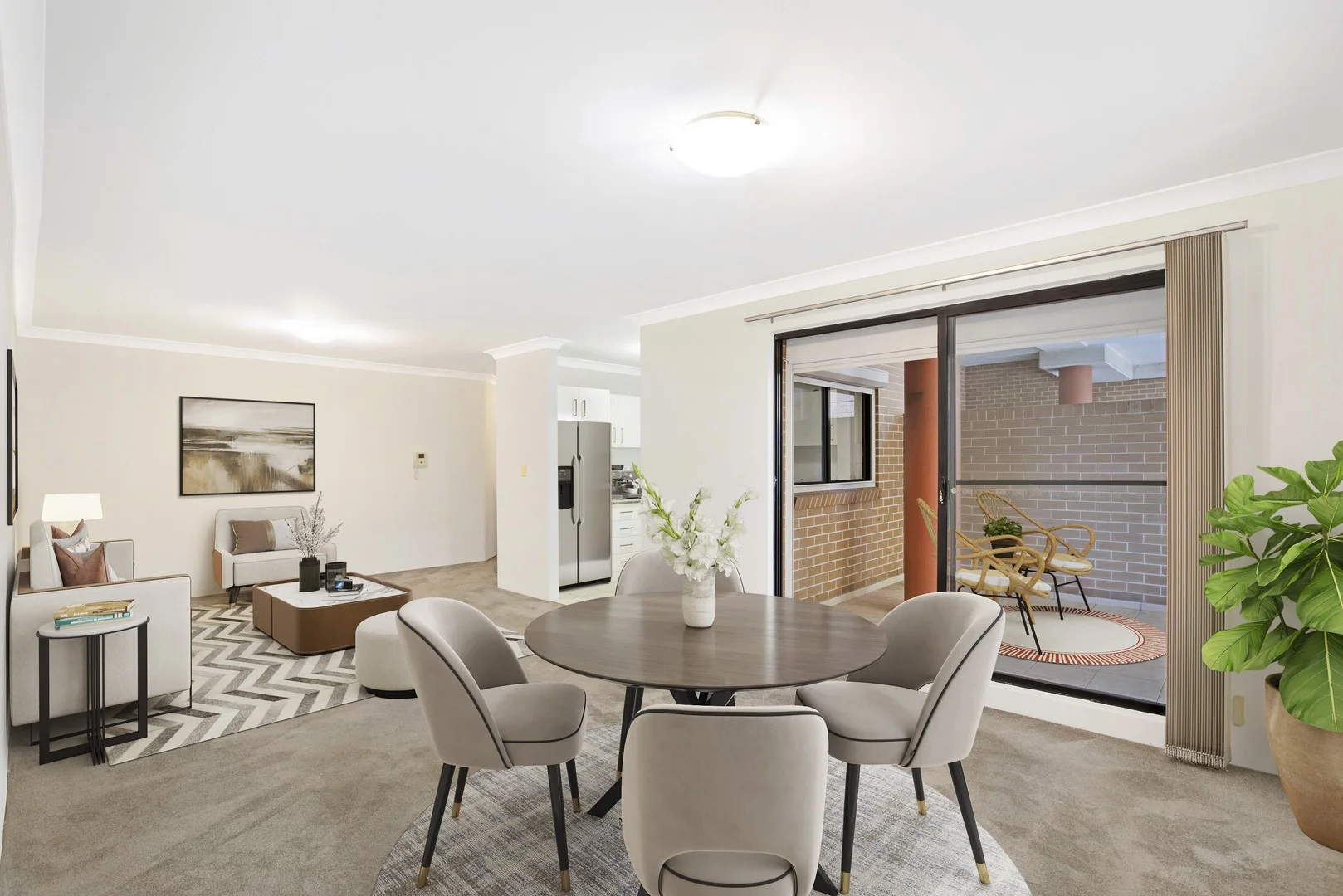 2/35 Belmore Street (1/9)
