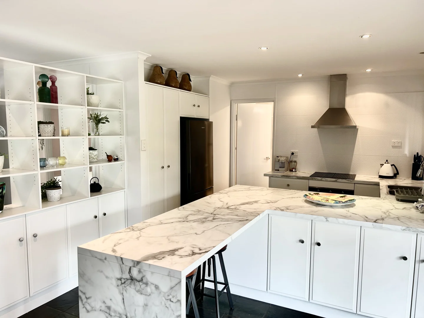 2-4 Caroline Street - Image 4