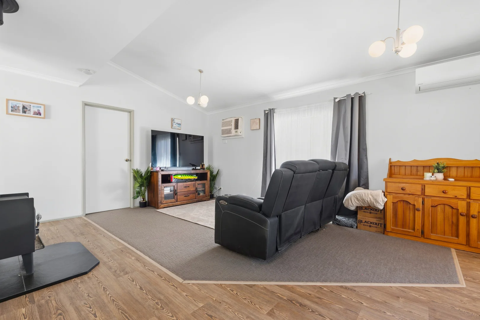 2/4 Church Street - Image 4