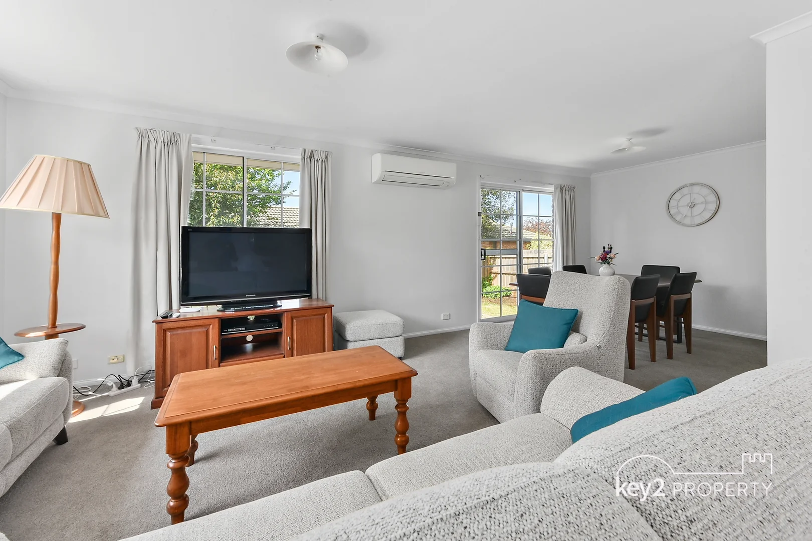 2/4 Penwood Close - Image 3