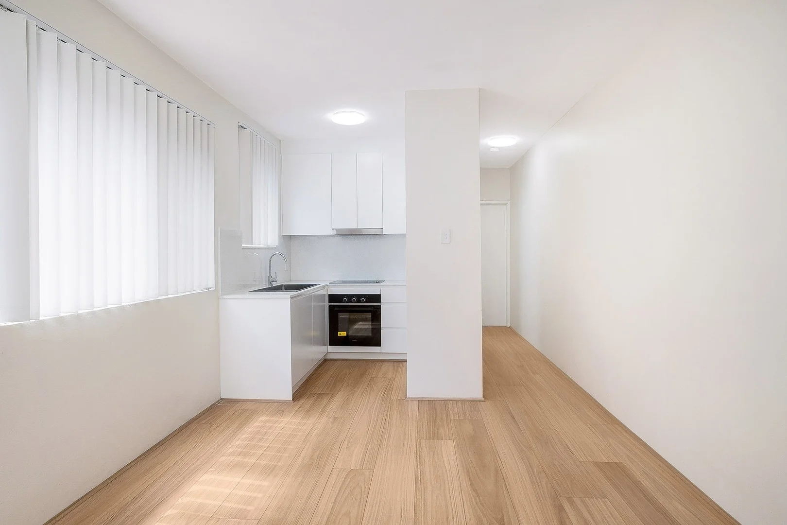 2/40 Rochester Street (1/8)