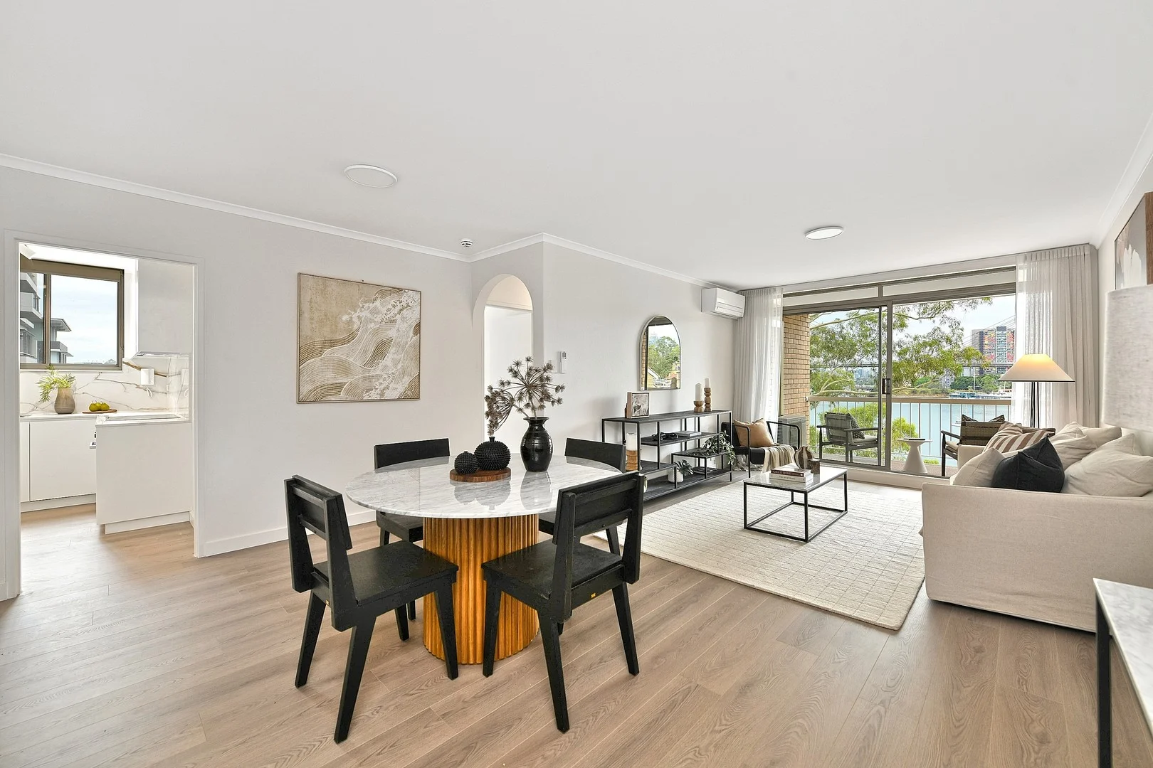 2/451 Glebe Point Road (1/13)