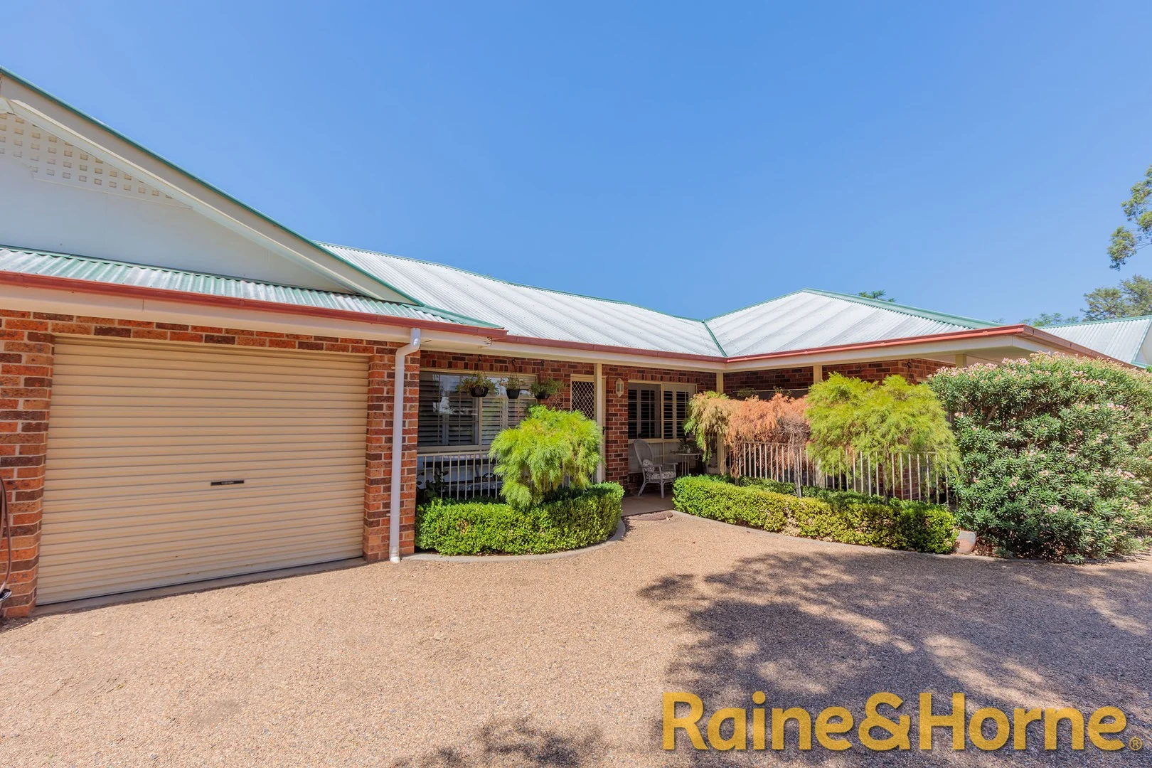 2/59 Darling Street (1/9)