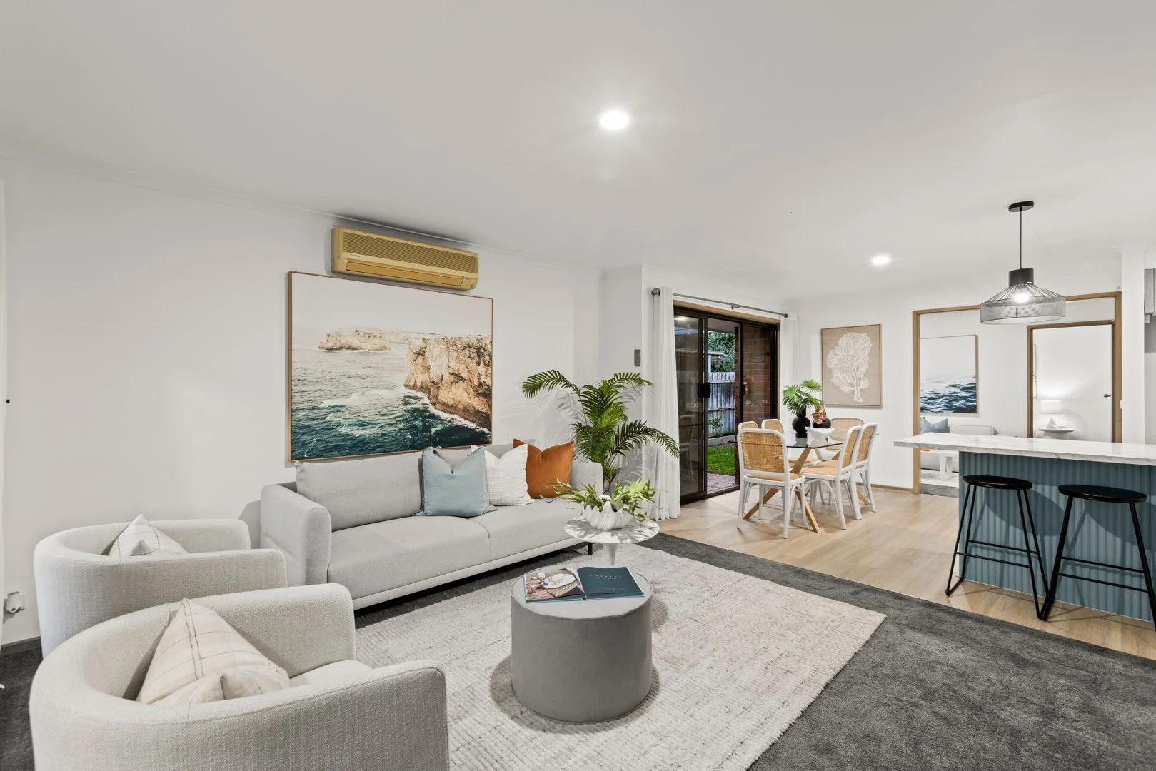 2/6 Tuckfield Street - Image 2