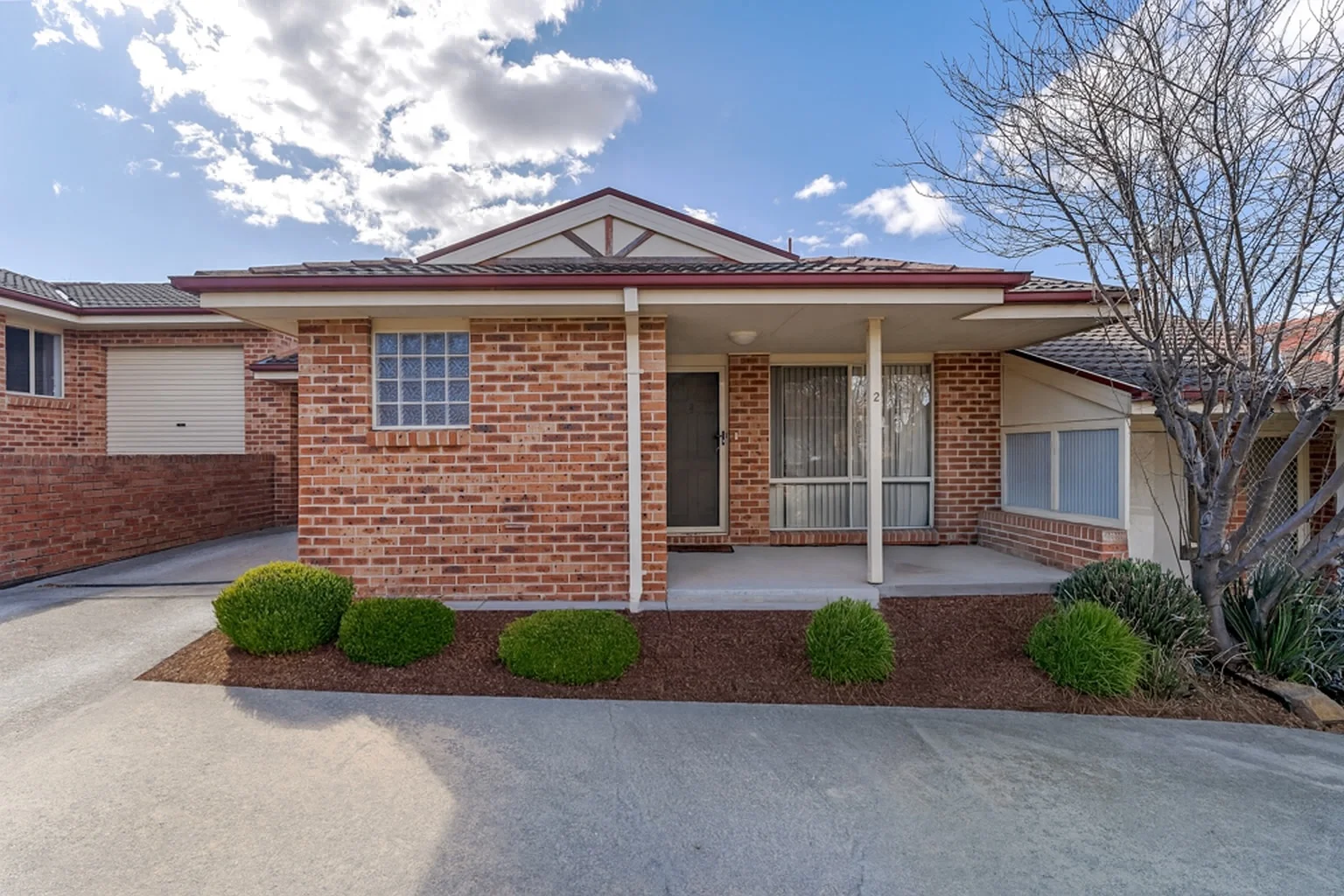 2/61 Maynard Street (1/12)