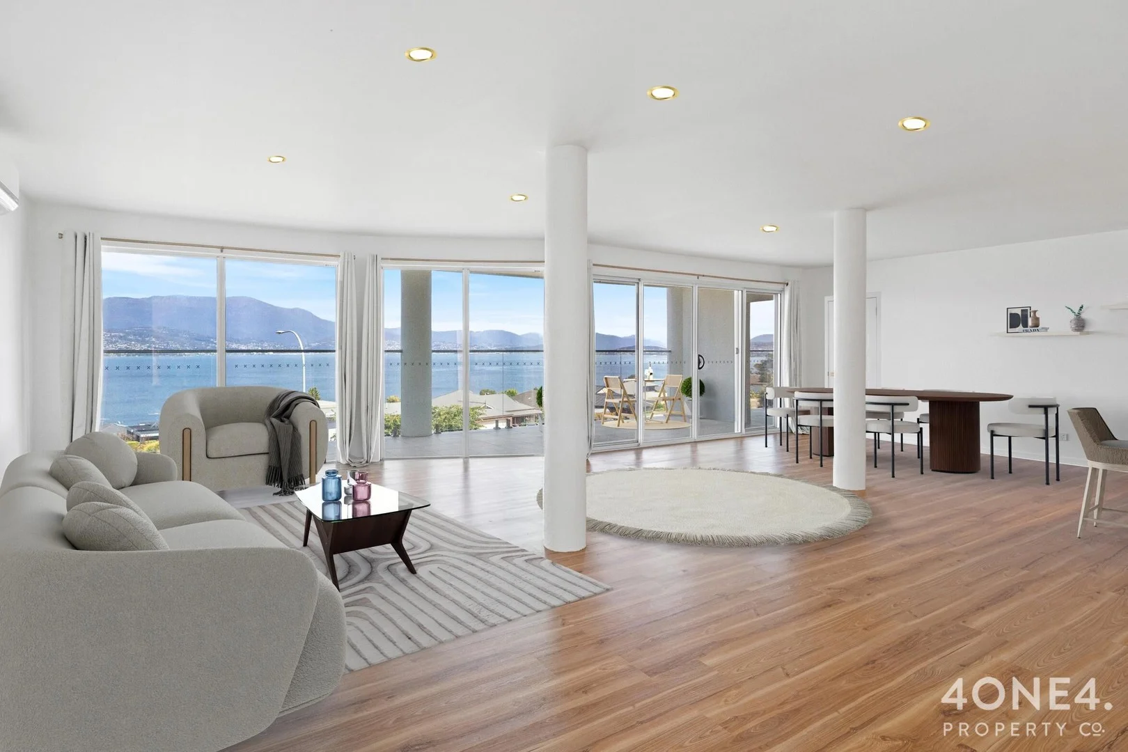 2/704 Oceana Drive (1/22)