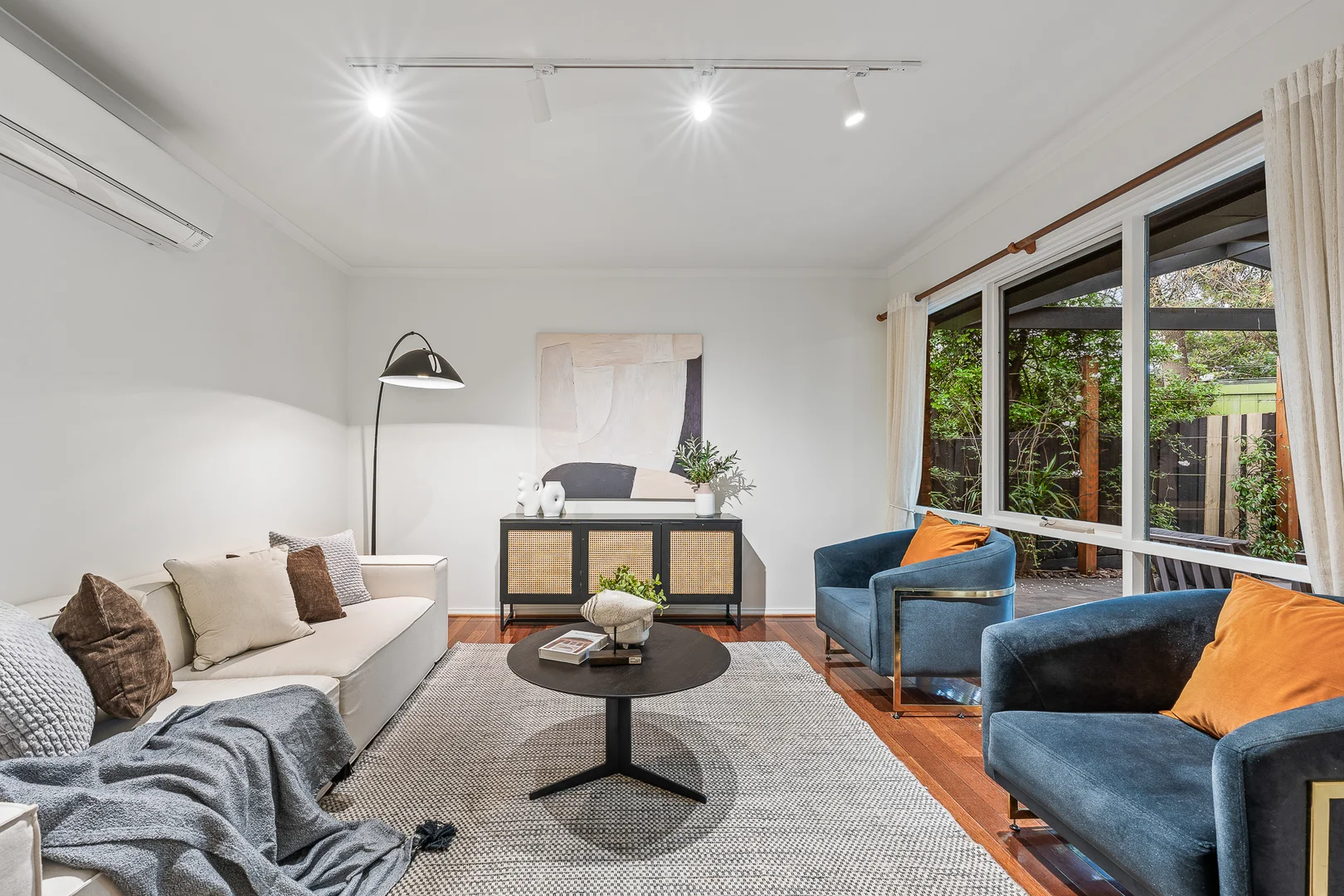 2/73 Wood Street - Image 2