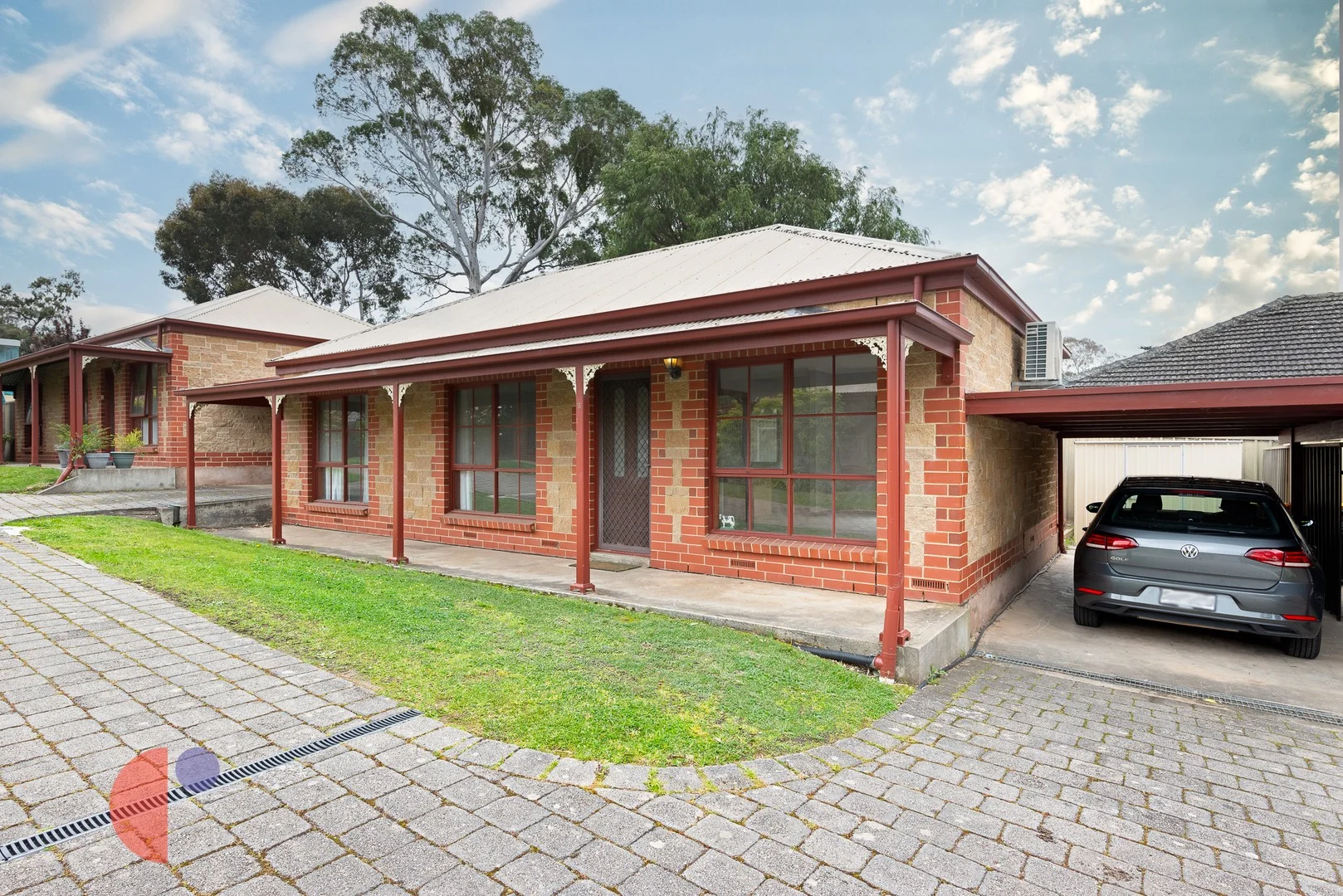 2/8 Station Avenue (1/11)