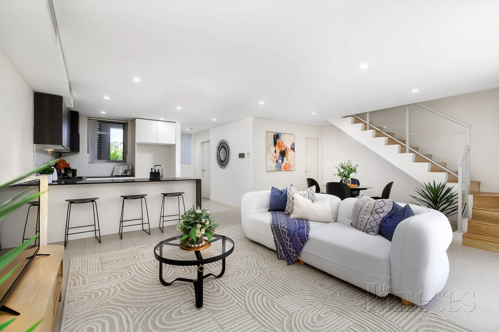 2/9 Rogers Street