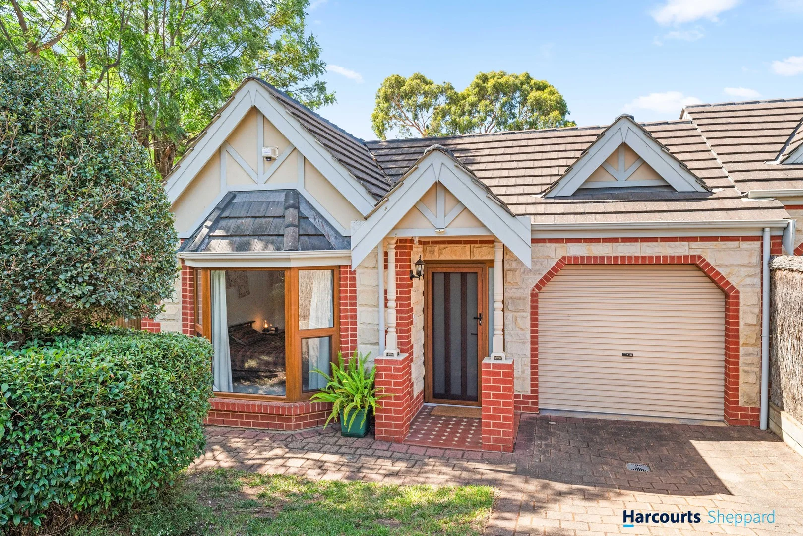 2 Aboyne Road (1/28)