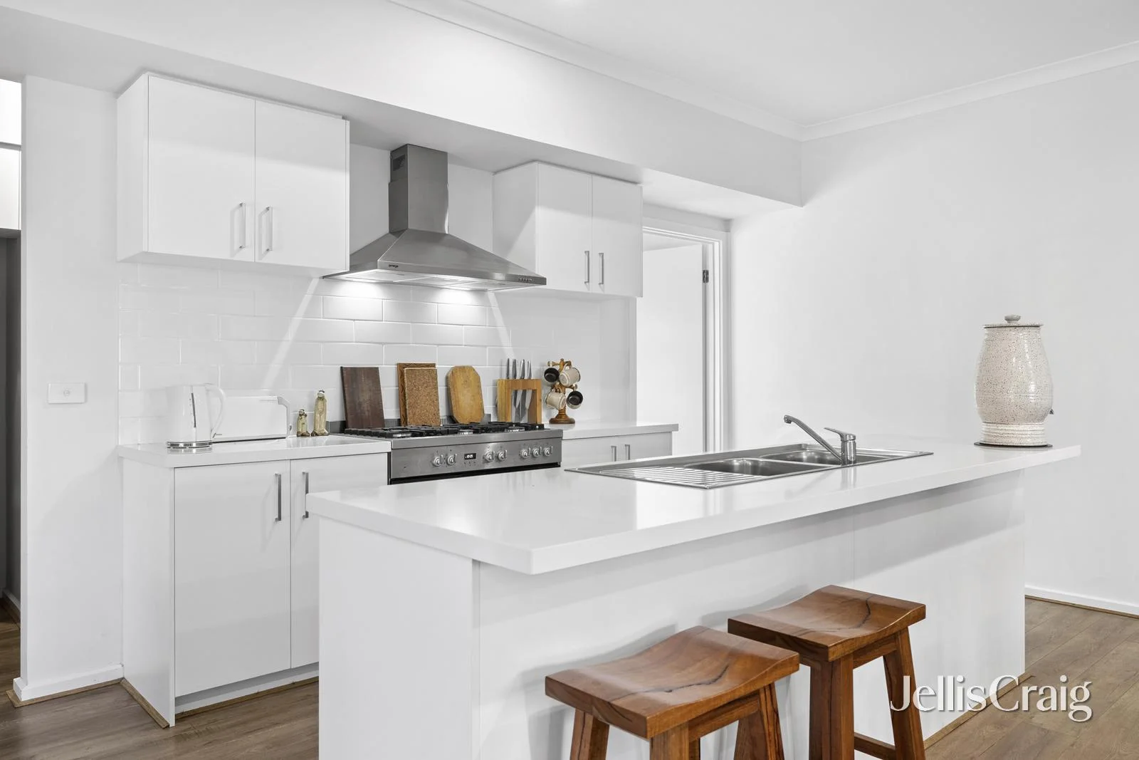 2 Armstrong Court - Image 4