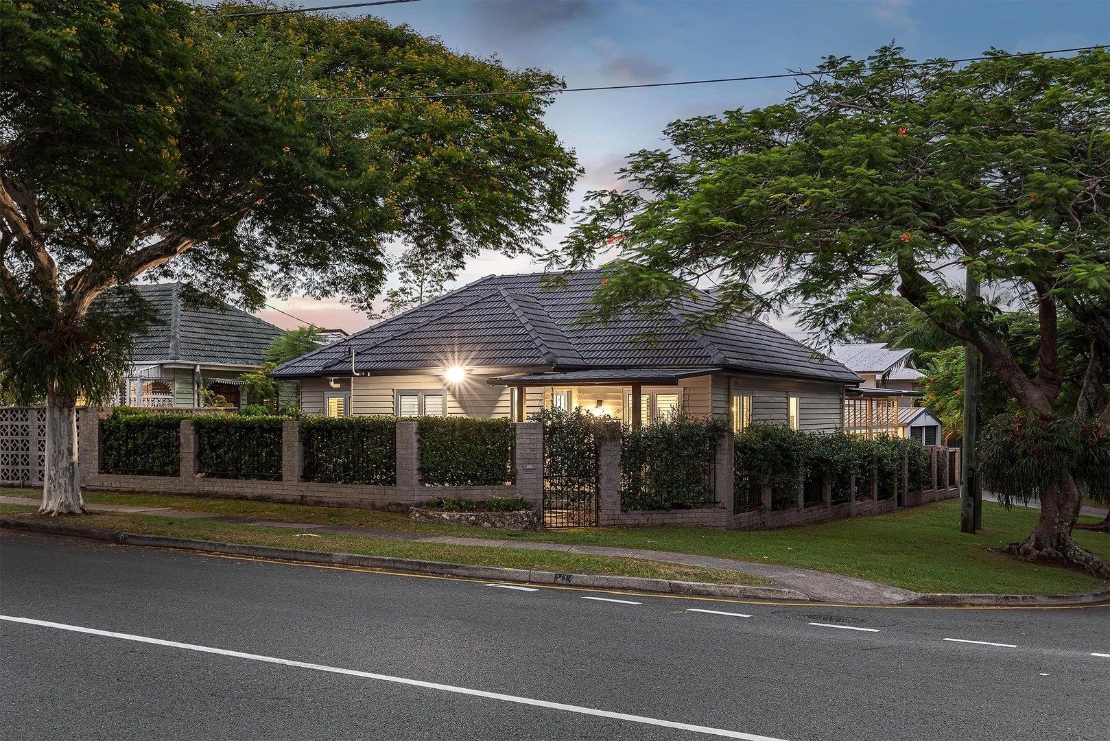 2 Borrows Street (1/26)