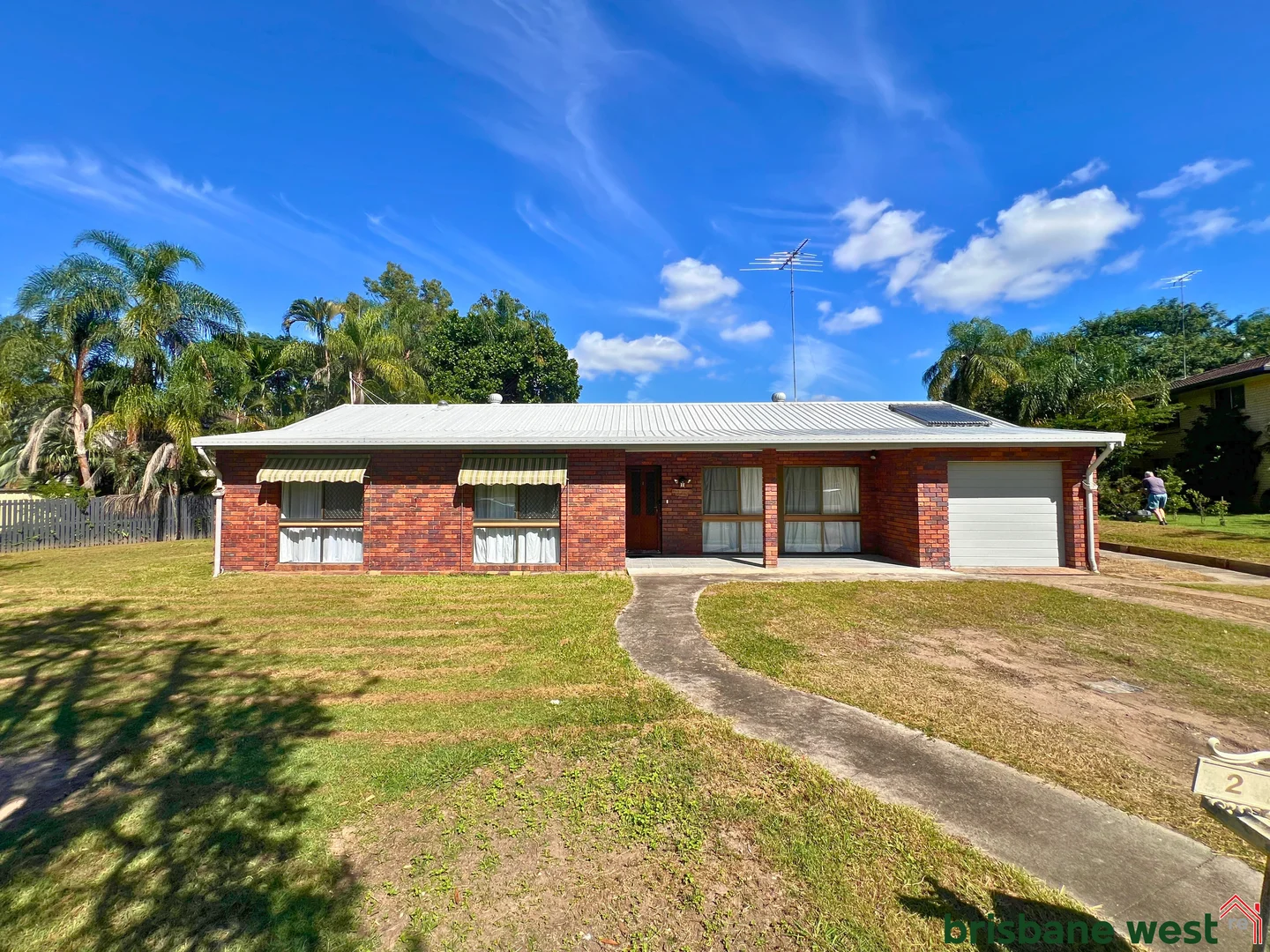 2 Bushlark Court (1/20)
