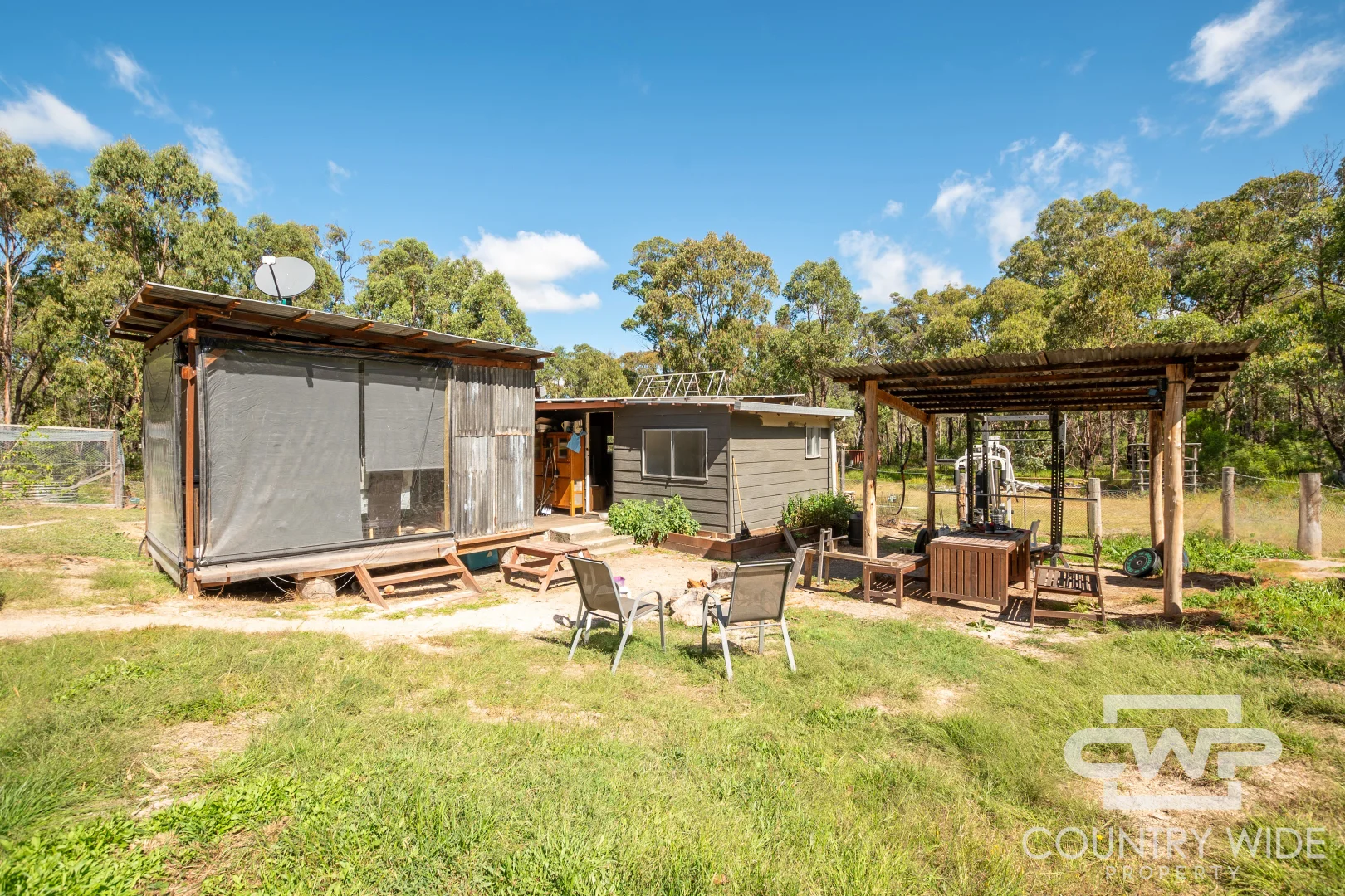 2 Carrot Farm Road - Image 2