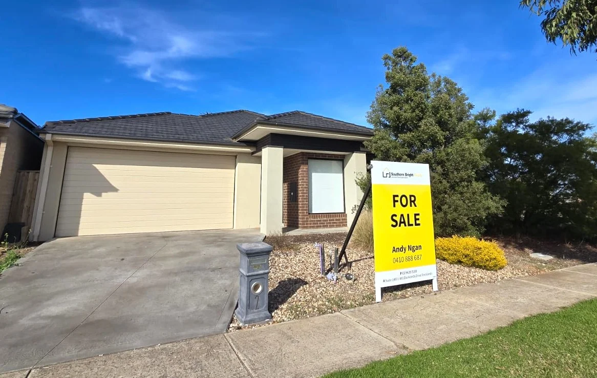 2 Cherrywood Avenue (1/17)