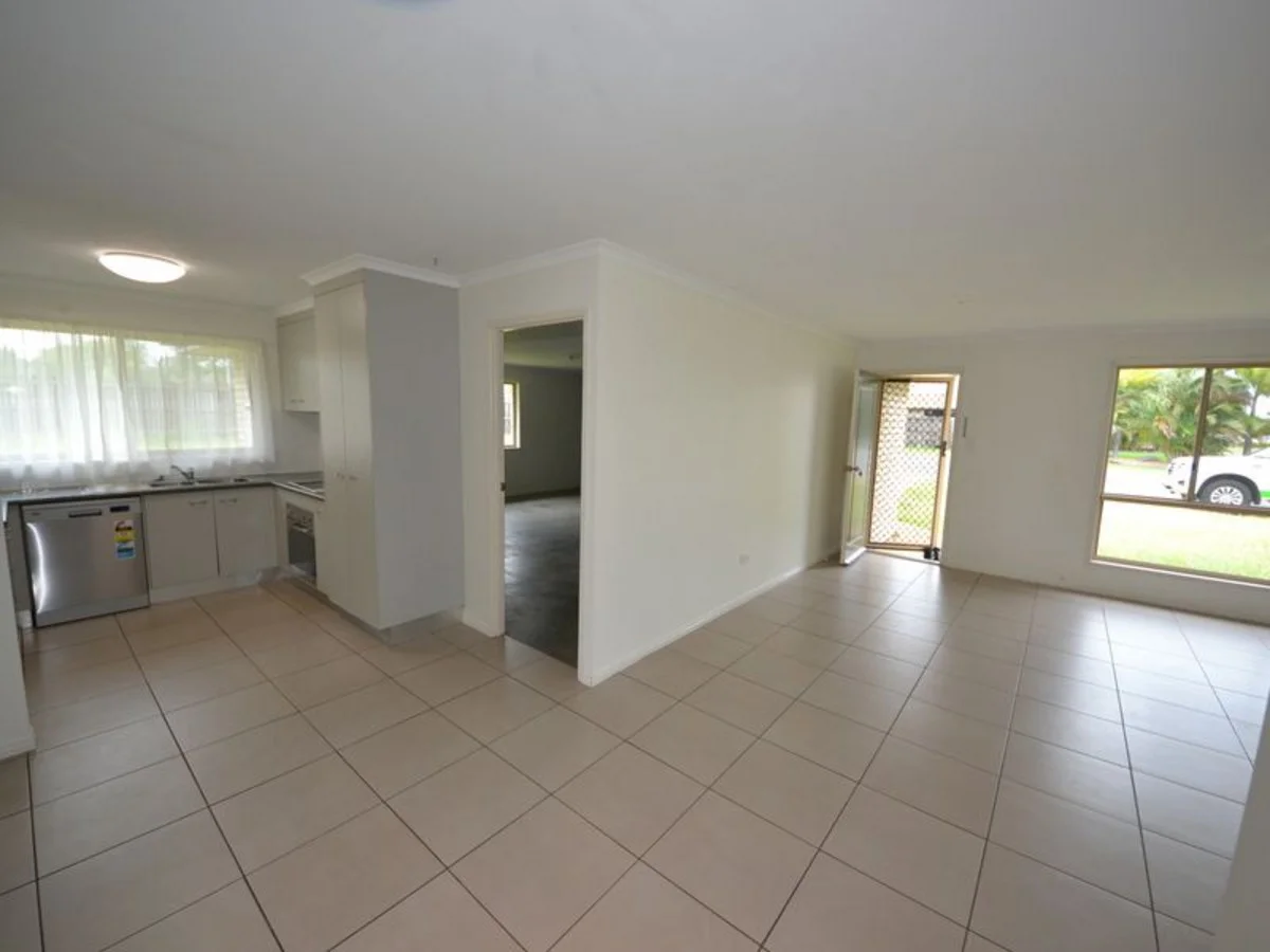 2 Corella Drive - Image 4