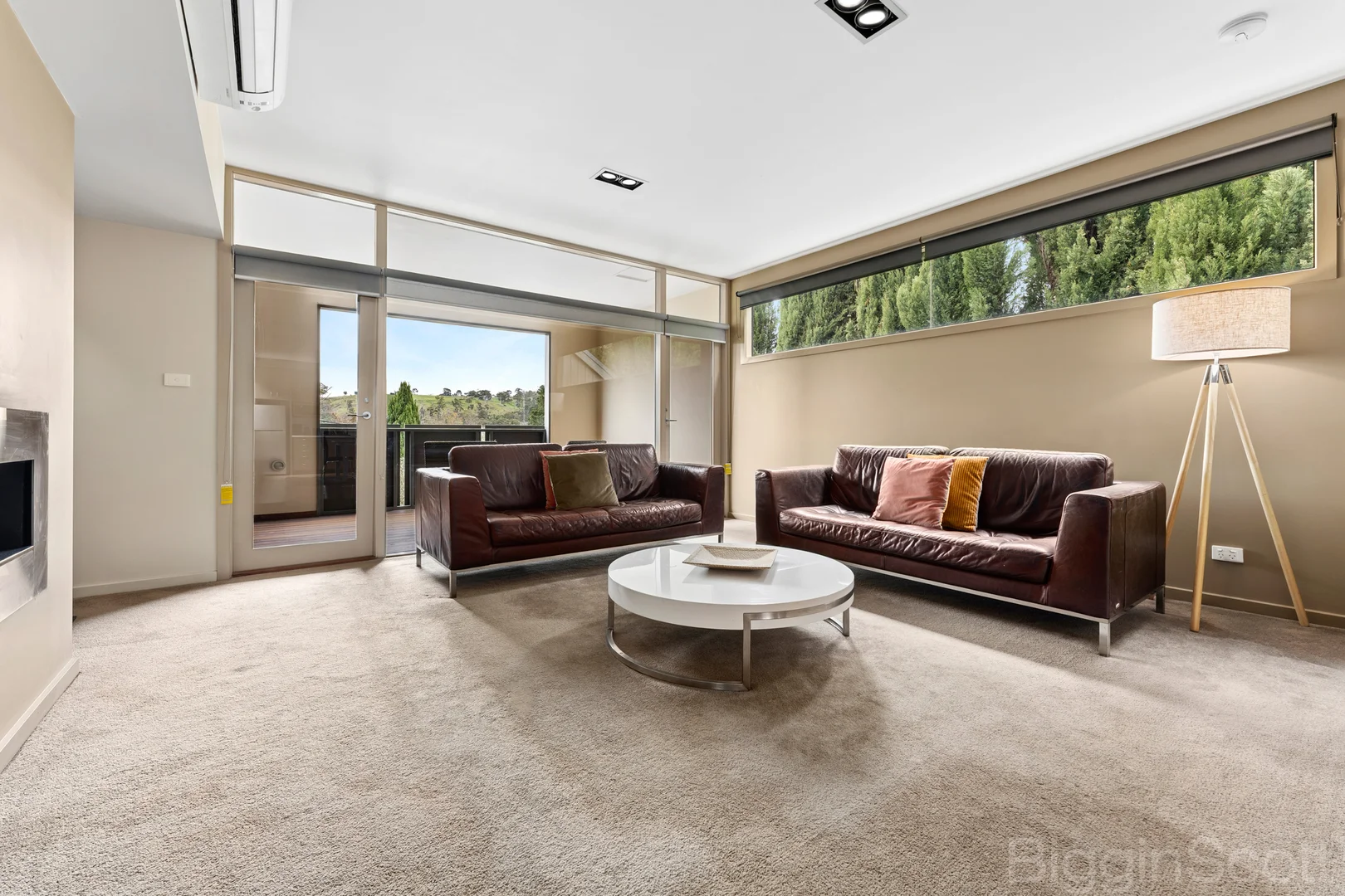 2 Crippa Close - Image 4