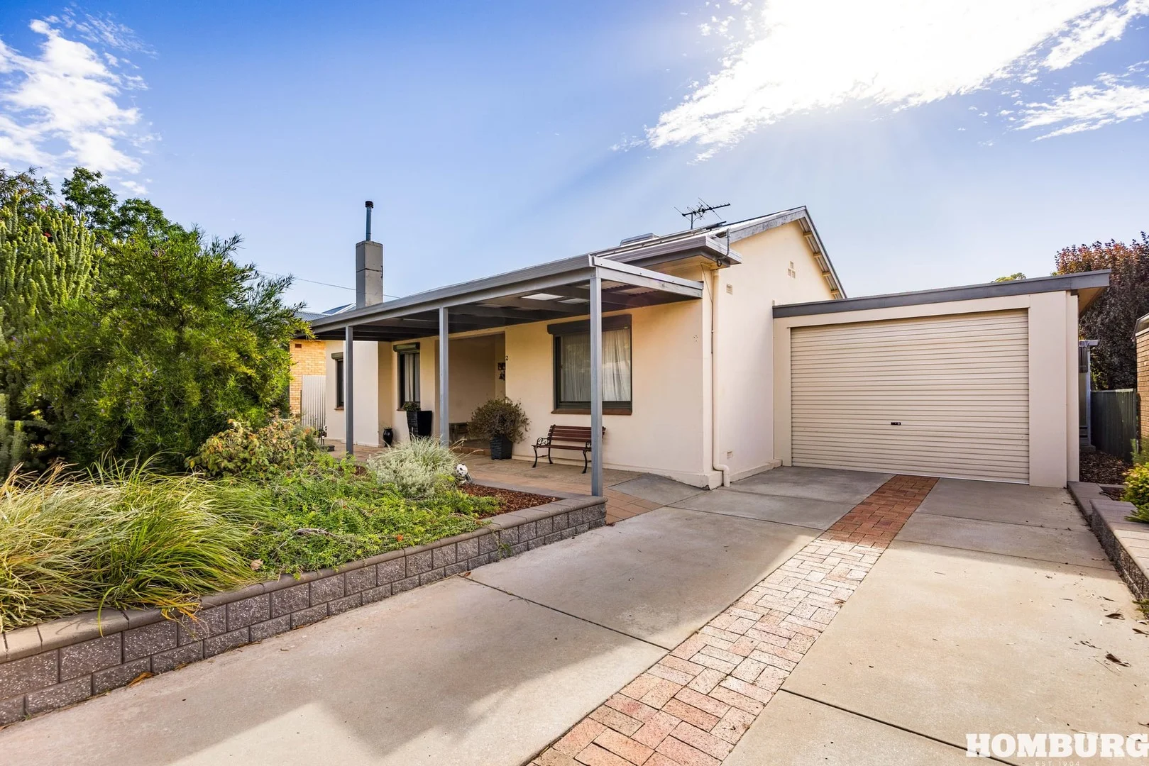 2 Elizabeth Avenue (1/12)