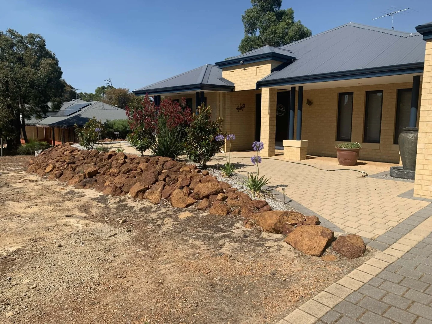 2 Fyfield Way (1/1)