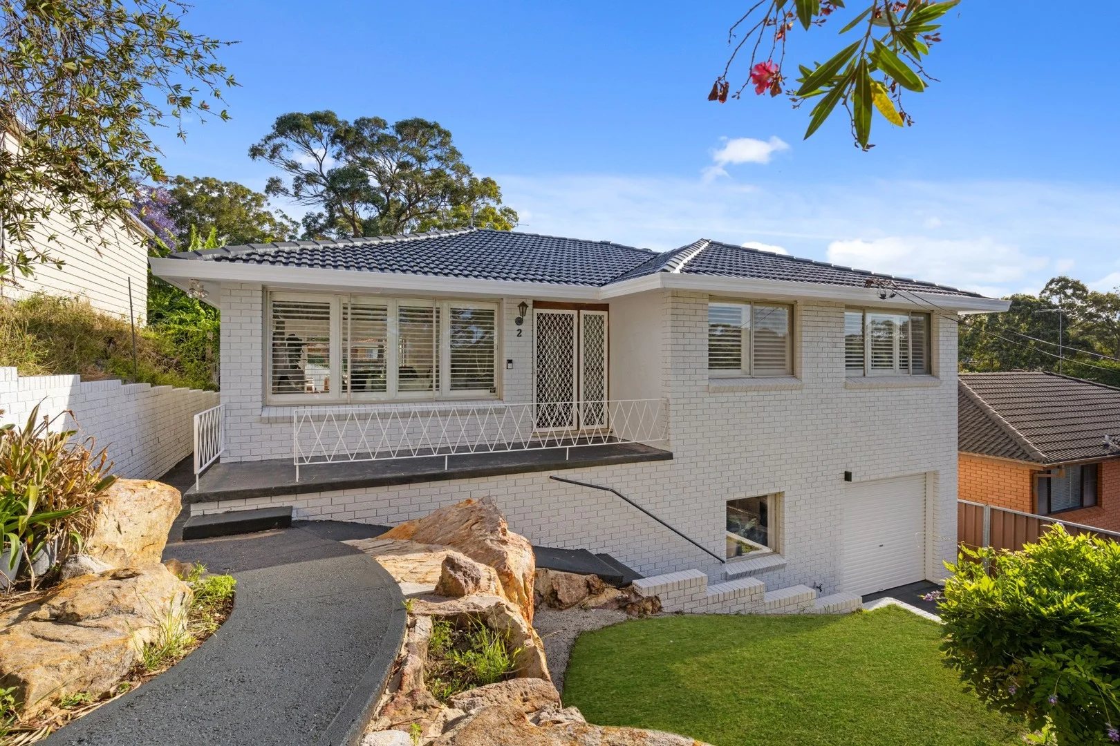 2 Gailes Street (1/18)