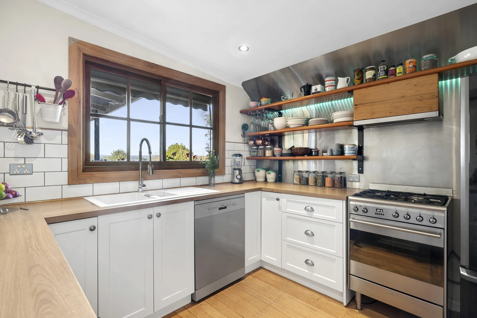 2 Grenville Street - Image 4