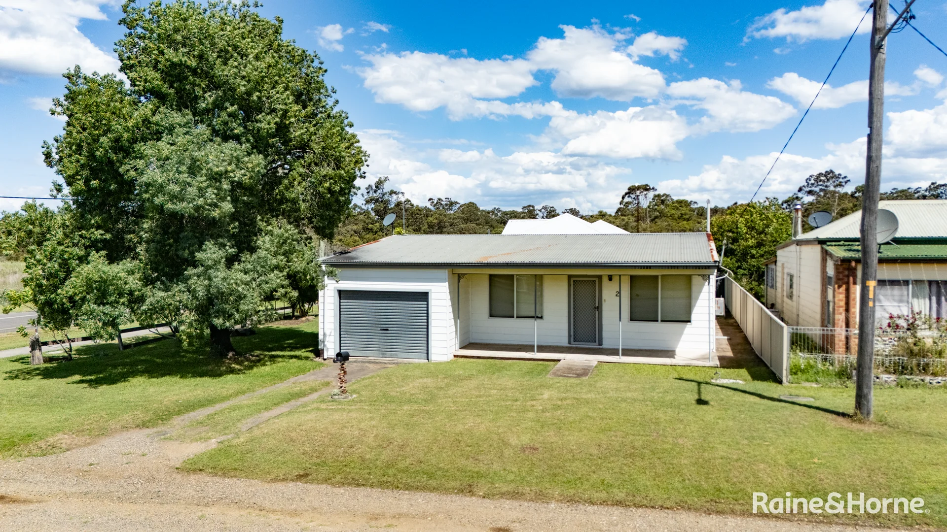 2 Hopetoun Street (1/17)