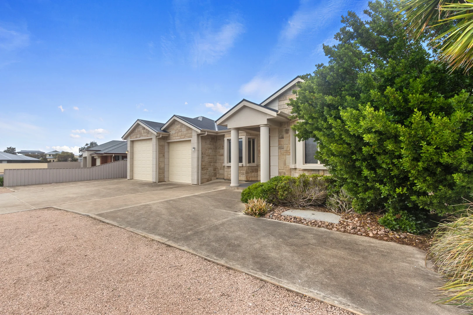 2 Hosking Place - Image 3