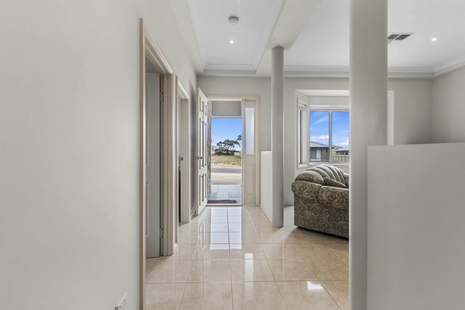 2 Hosking Place - Image 5