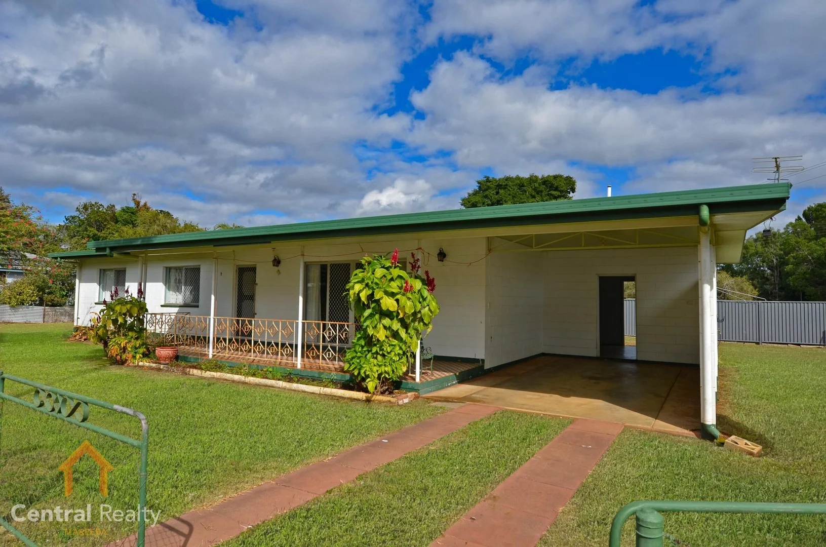 2 Lawson Street (1/16)