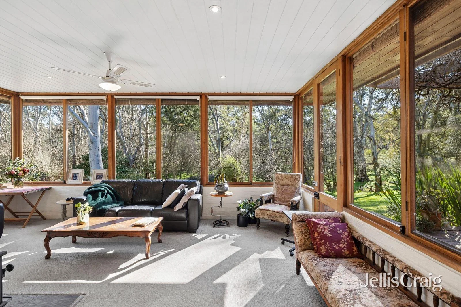 2 Llewellyn Road - Image 4