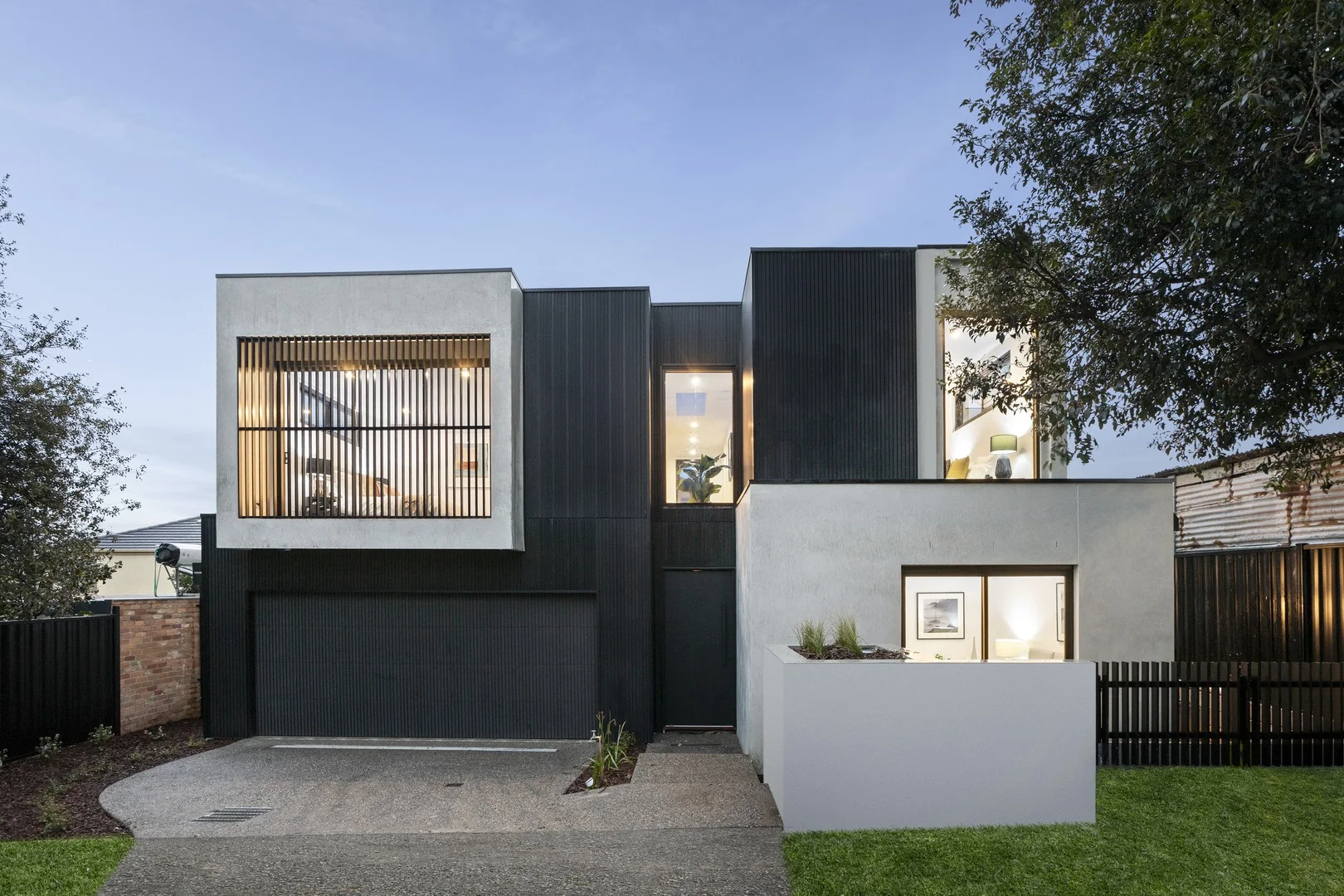 2 Lomond Street (1/12)