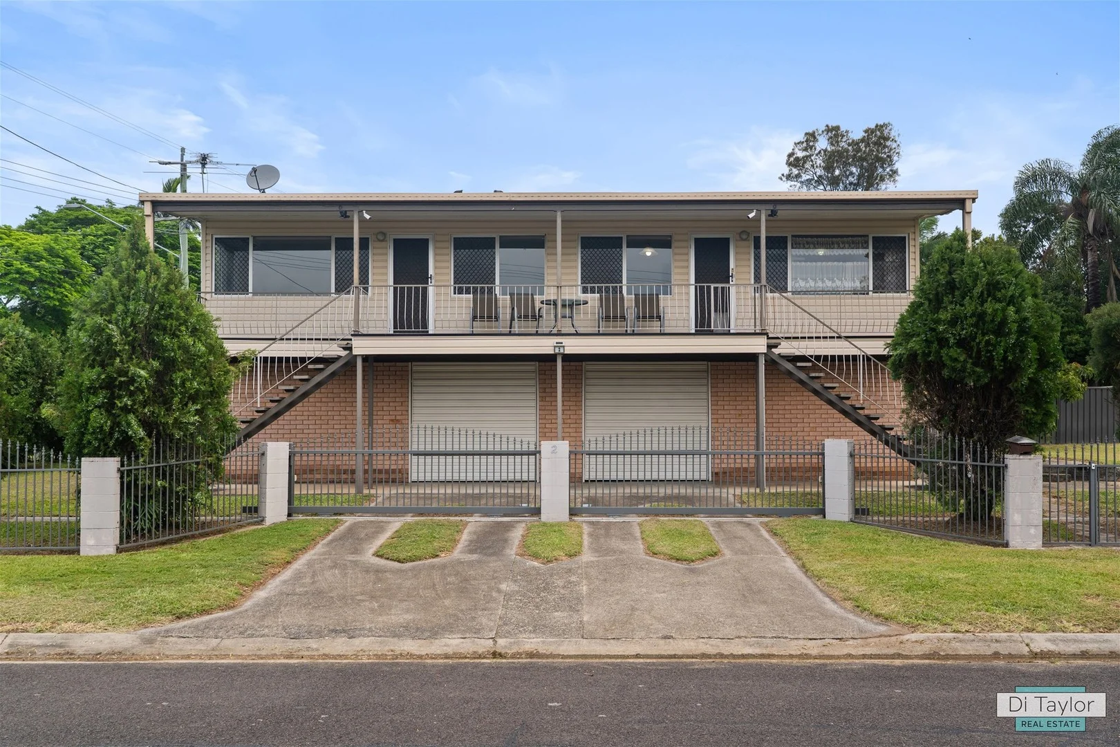 2 Lynngold Street (1/23)