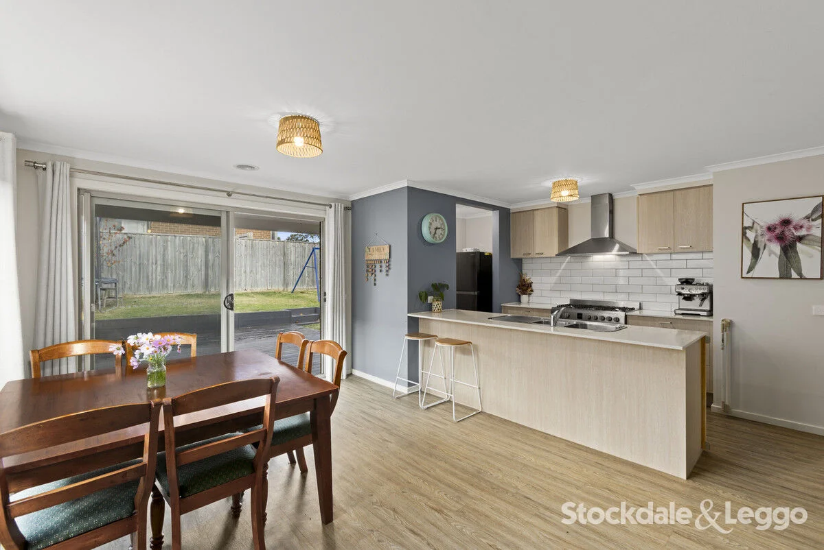2 Massey Crescent - Image 2