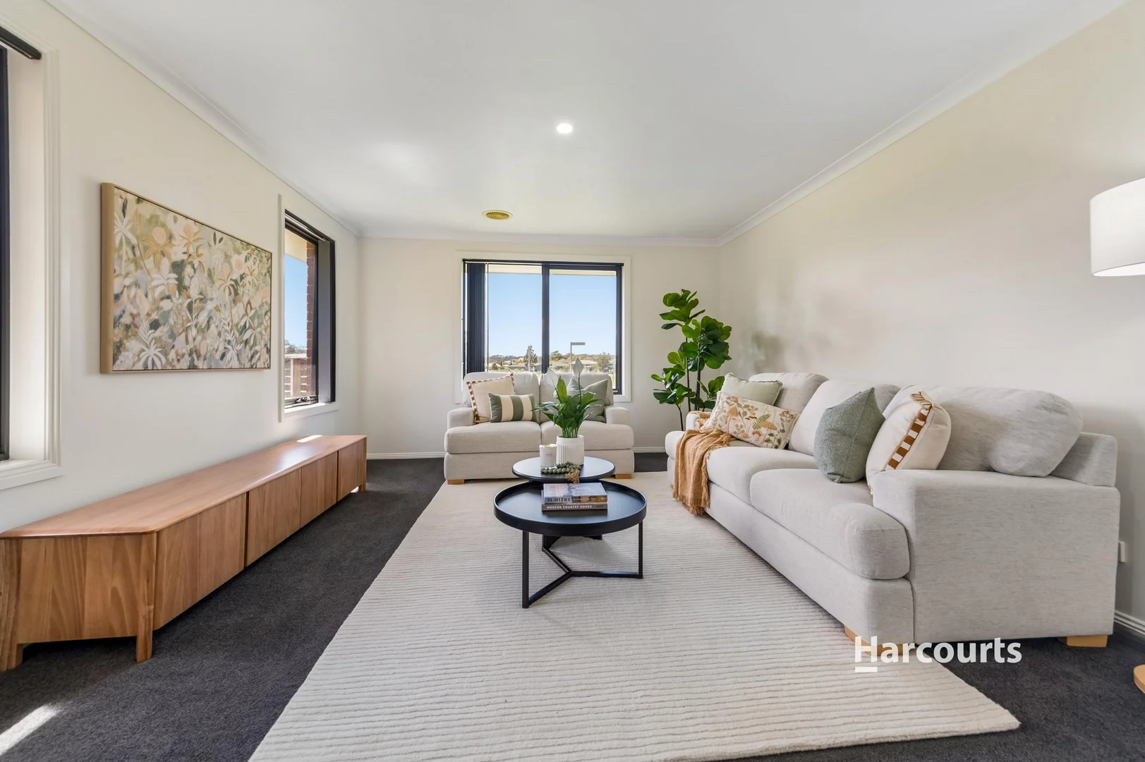 2 McArthur Drive - Image 5