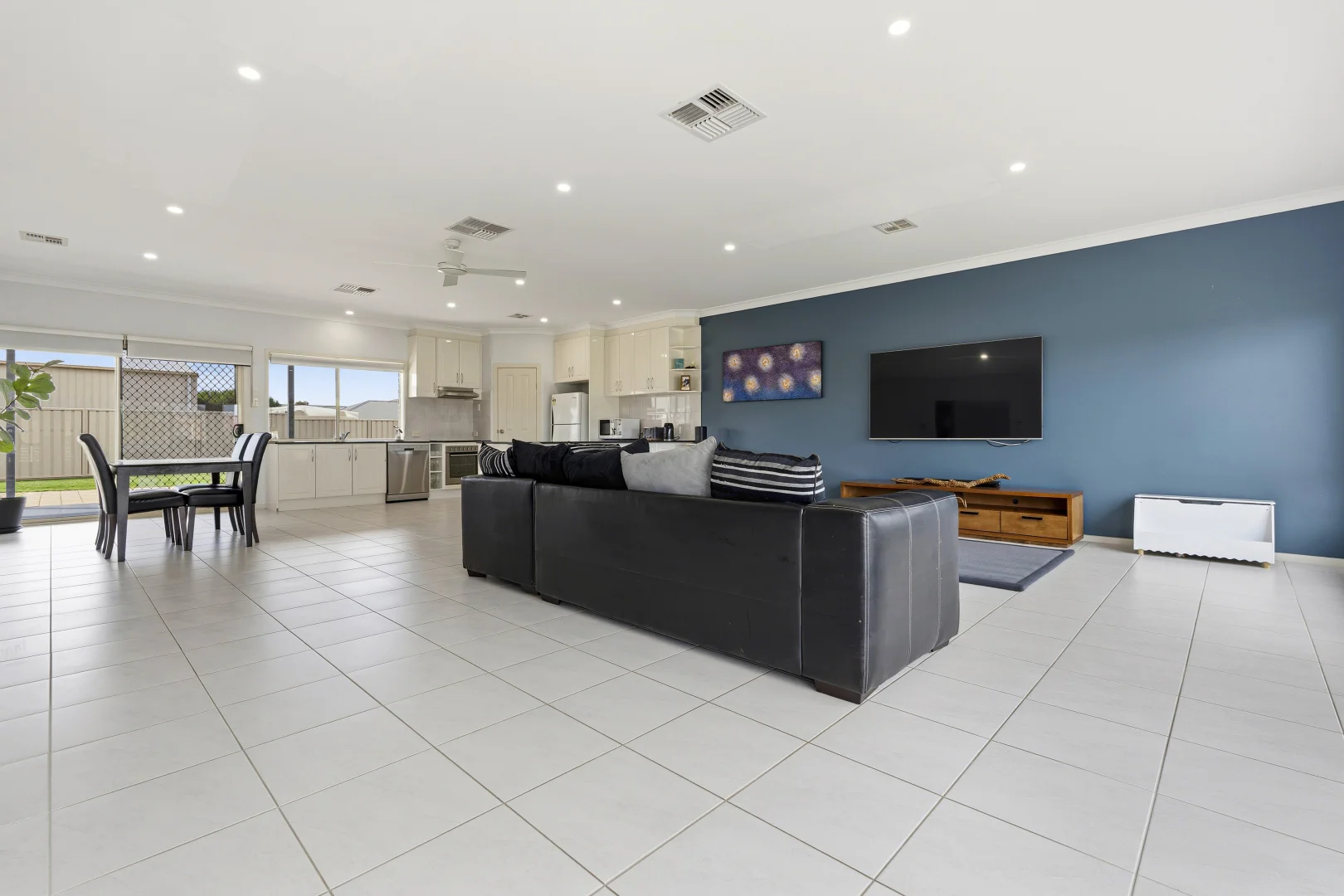 2 Mcdonald Court - Image 3