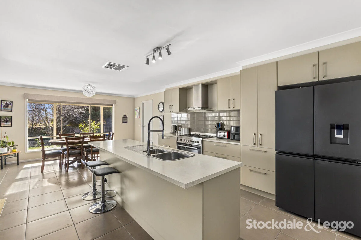 2 Parkway Place - Image 2