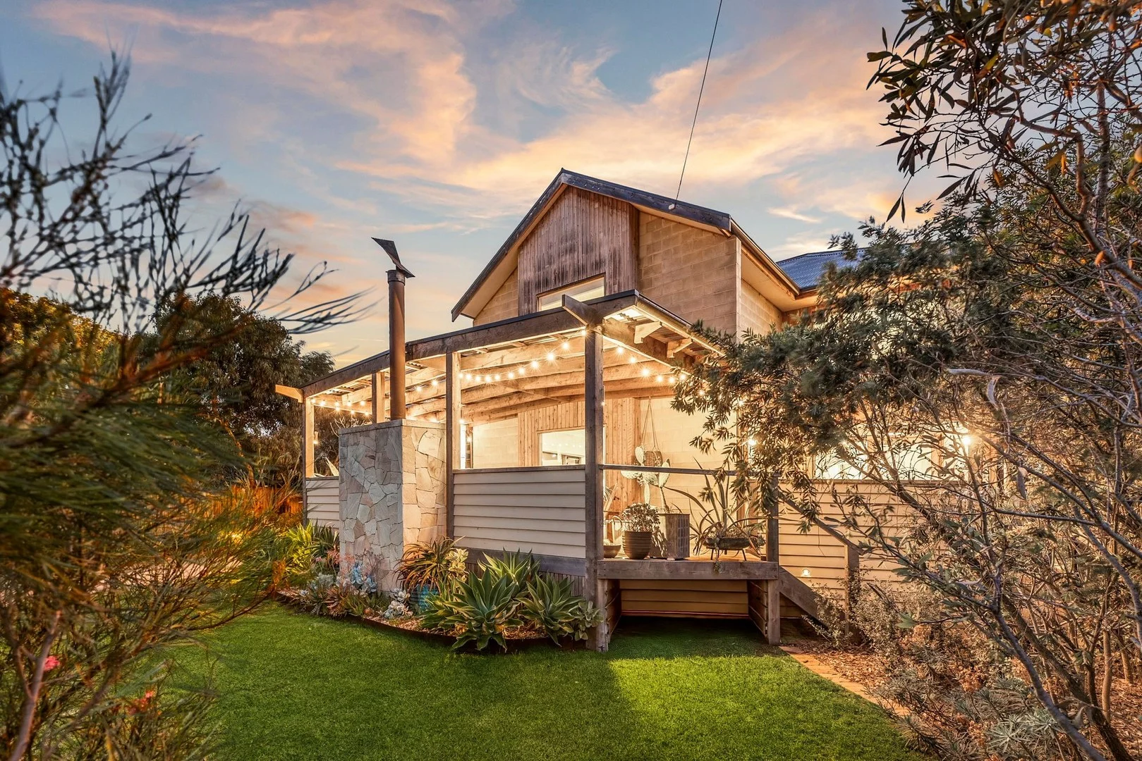 2 Powell Street West - Image 2