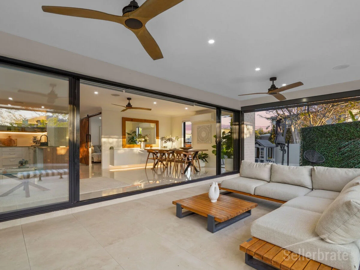 2 Riviera Court - Image 2